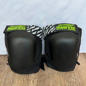 New - Knee & Wrist Guards Smith Scabs Safety Gear